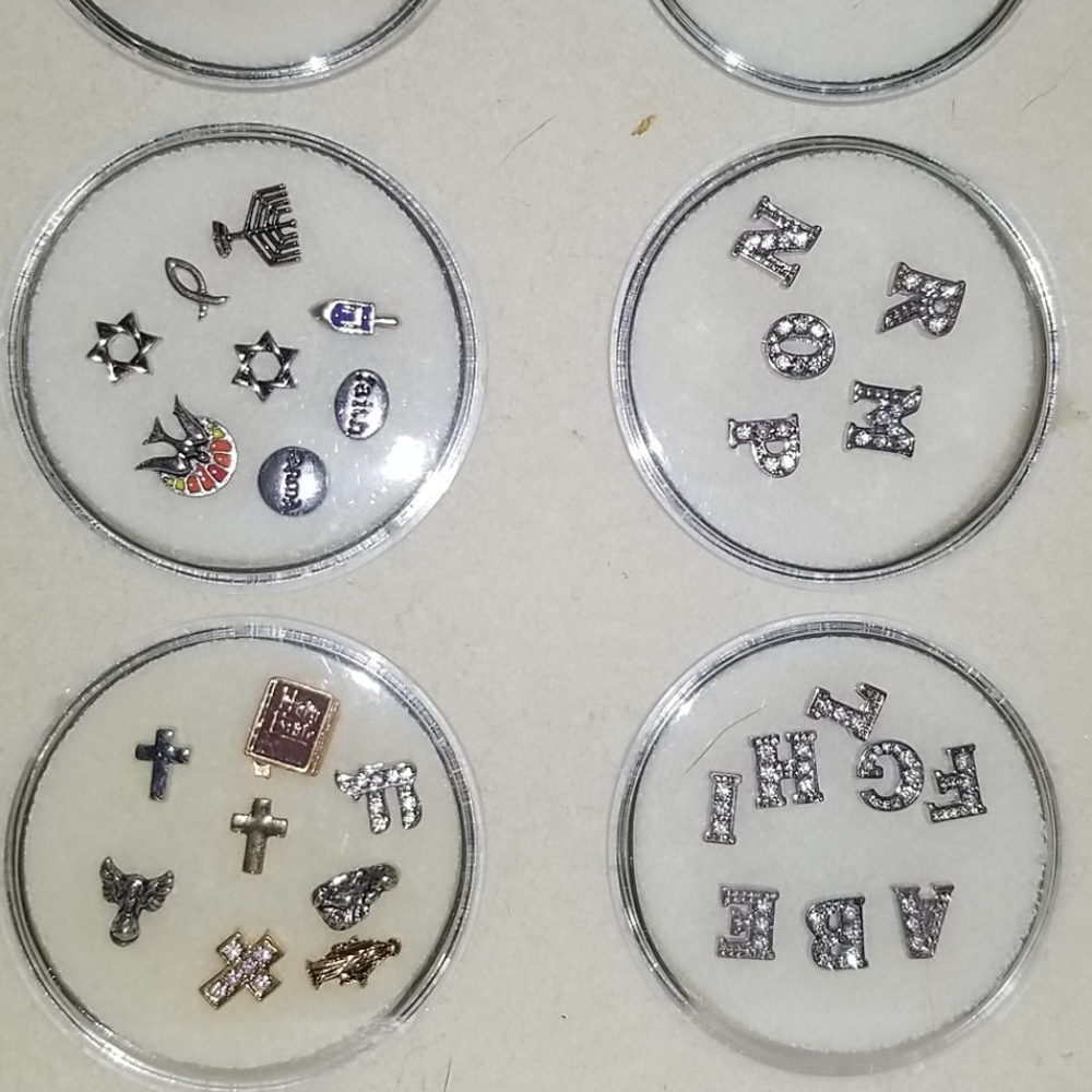 Locket Charms - Picture 5 of 14